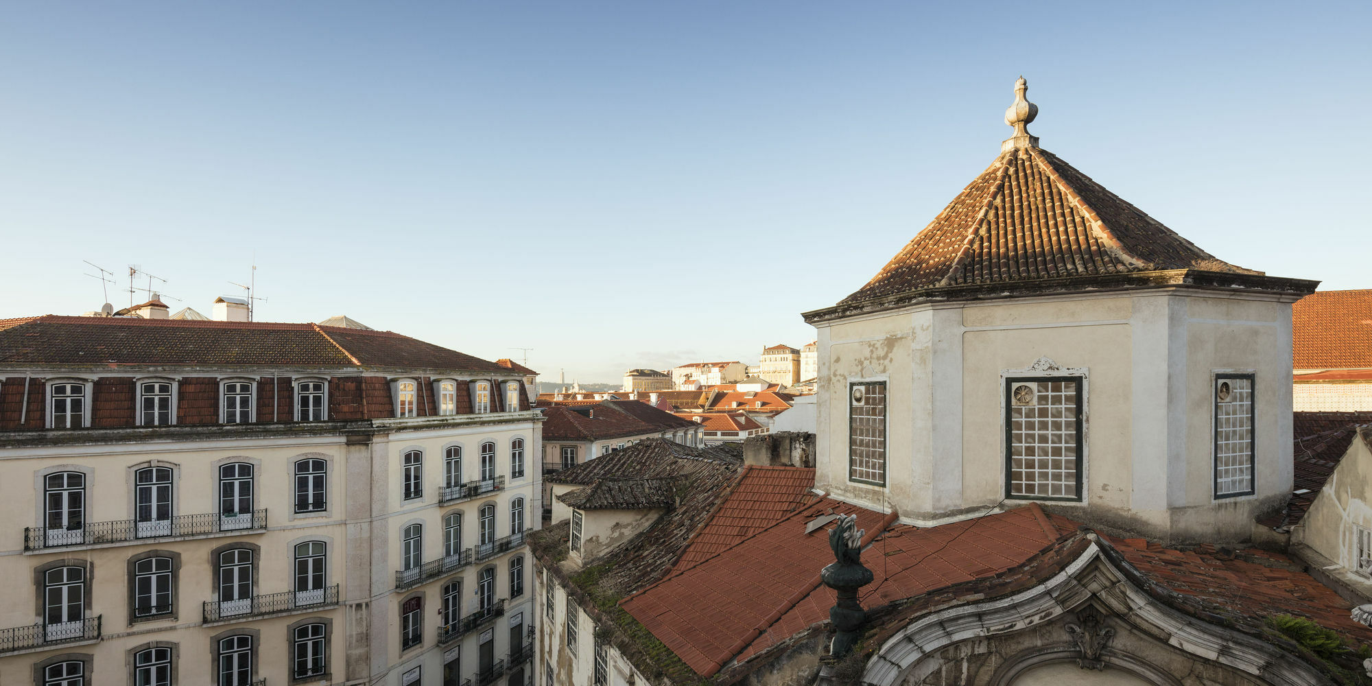 Lisbon Serviced Apartments - Baixa Castelo Exterior photo